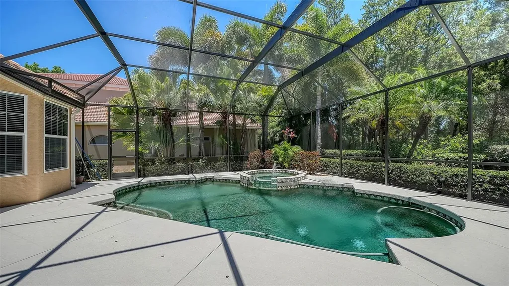 7507 Abbey Glen Bradenton FL 34202