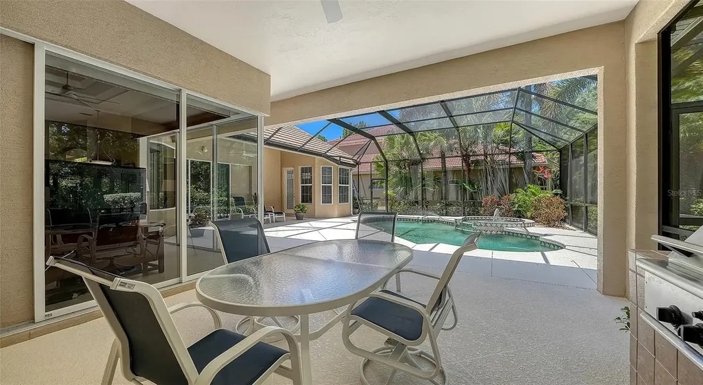 7507 Abbey Glen Bradenton FL 34202