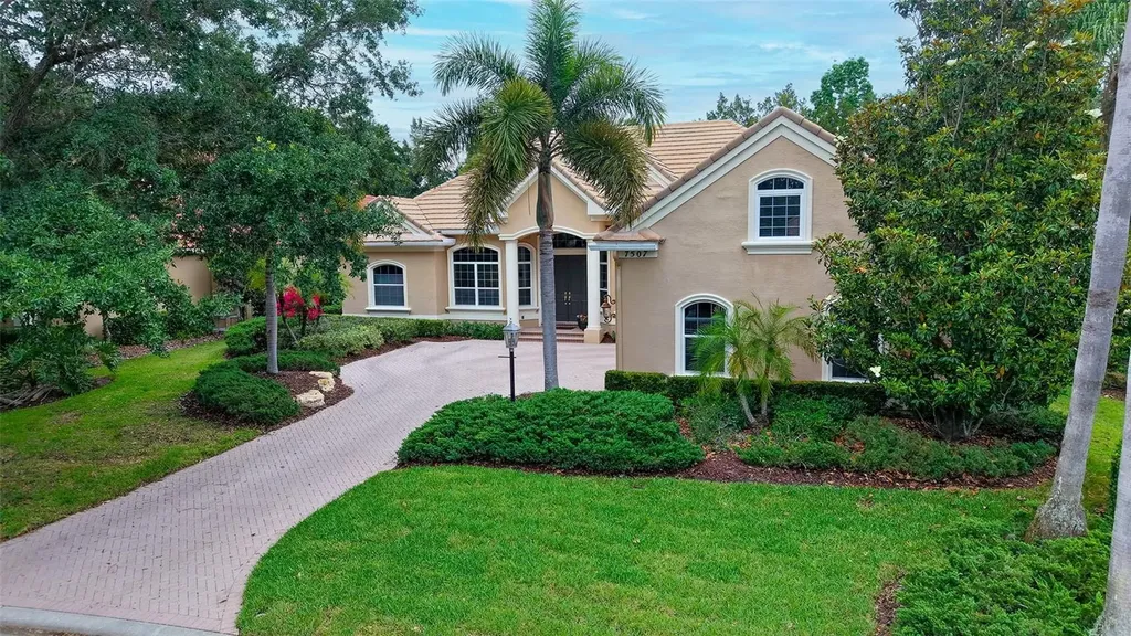 7507 Abbey Glen Bradenton FL 34202