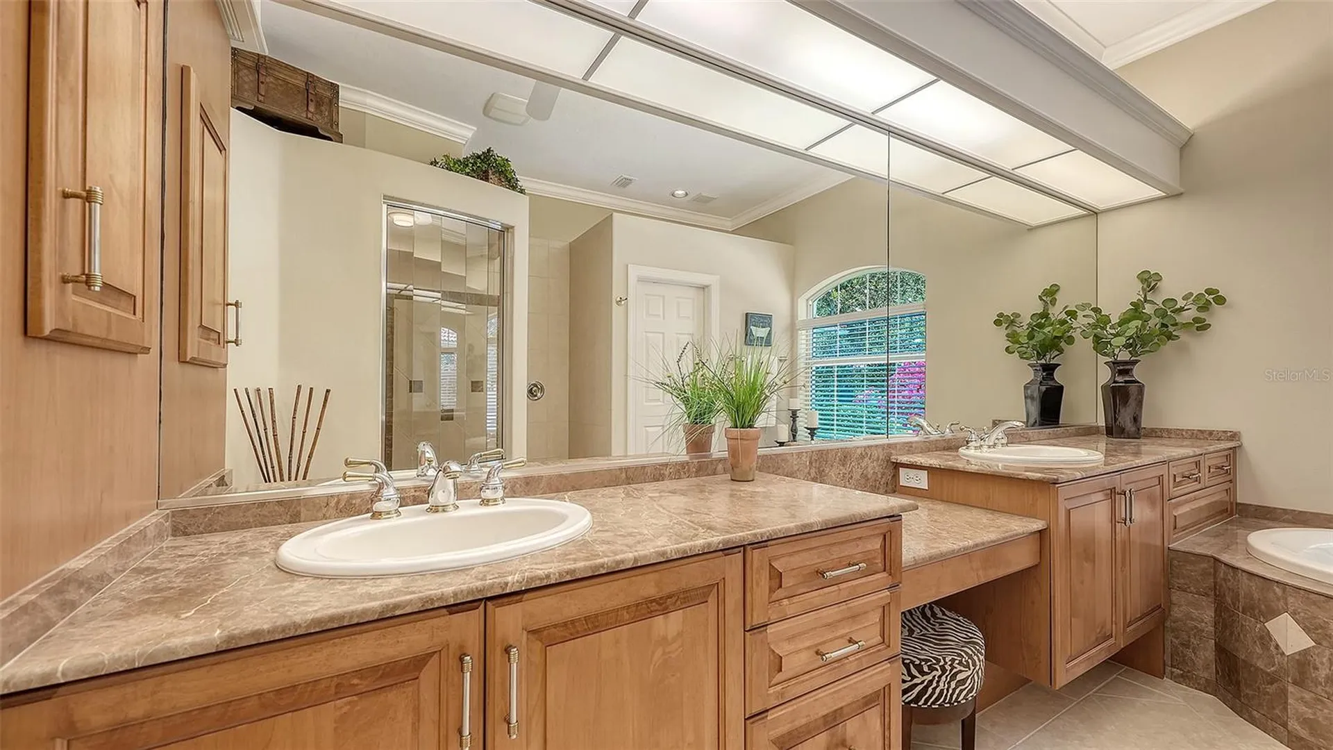 7507 Abbey Glen Bradenton FL 34202