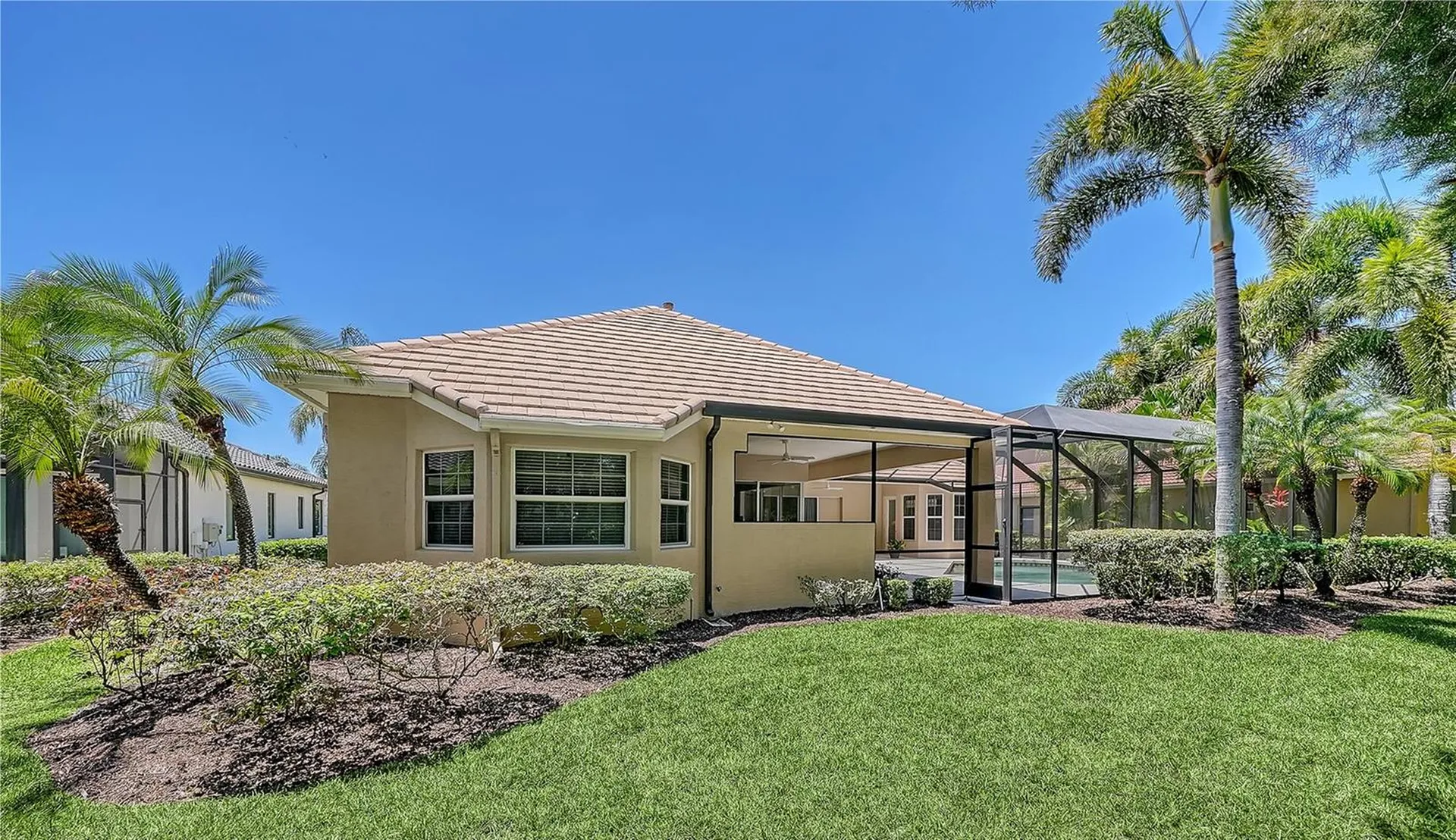 7507 Abbey Glen Bradenton FL 34202