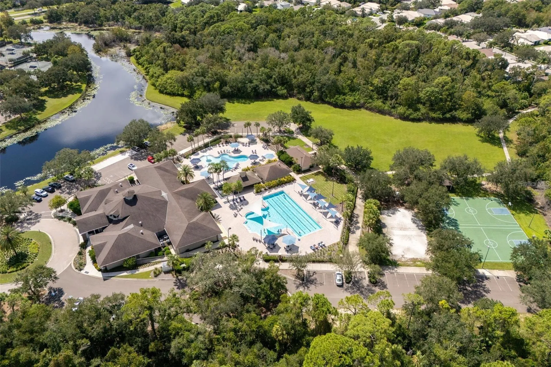 7507 Abbey Glen Bradenton FL 34202