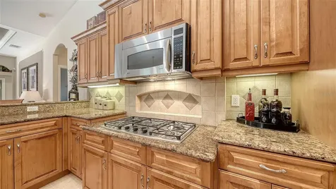 7507 Abbey Glen Bradenton FL 34202