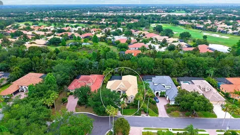 7507 Abbey Glen Bradenton FL 34202
