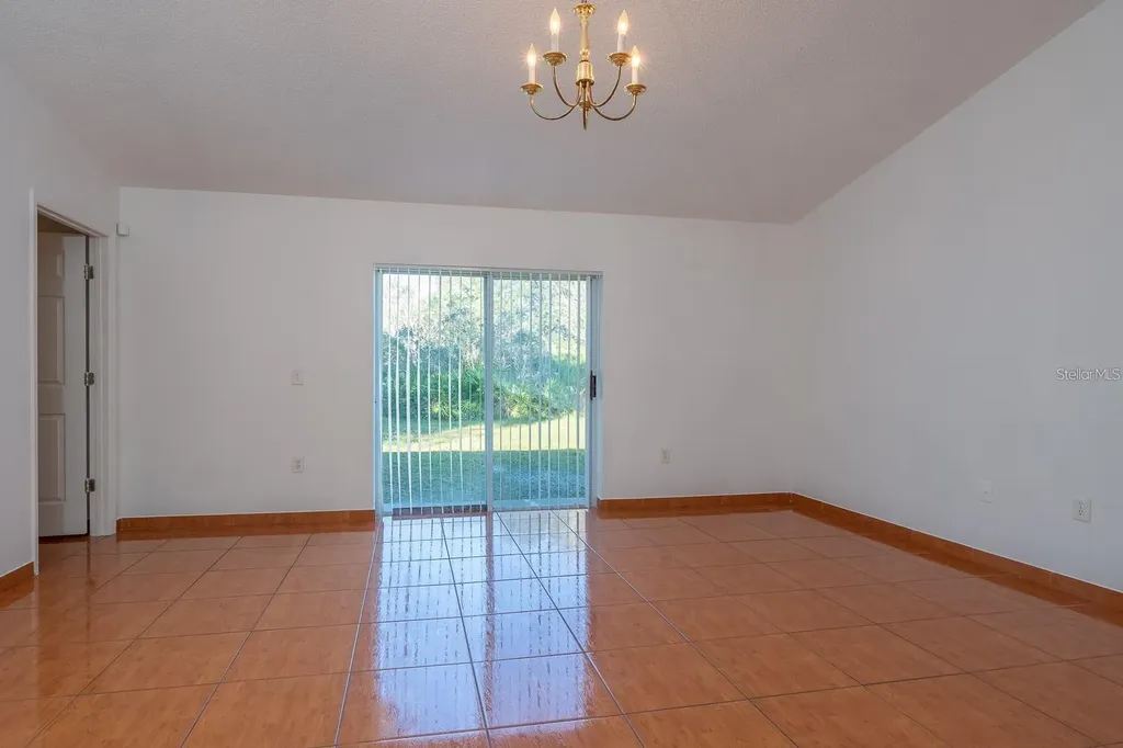 718 Pincon Lane Kissimmee FL 34759