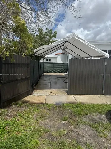 5420 E 7th Avenue Hialeah FL 33013