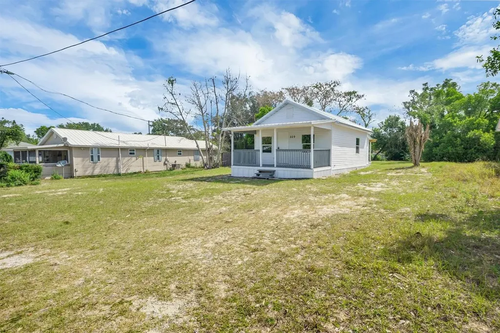 209 Piney Avenue Lake Wales FL 33898