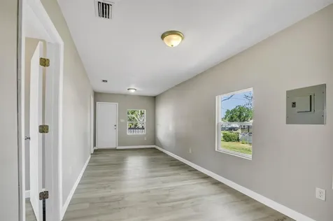 209 Piney Avenue Lake Wales FL 33898