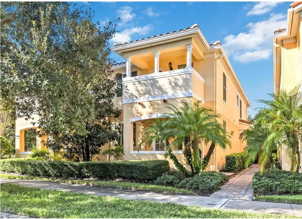 12074 Ginkgo Drive Orlando FL 32827