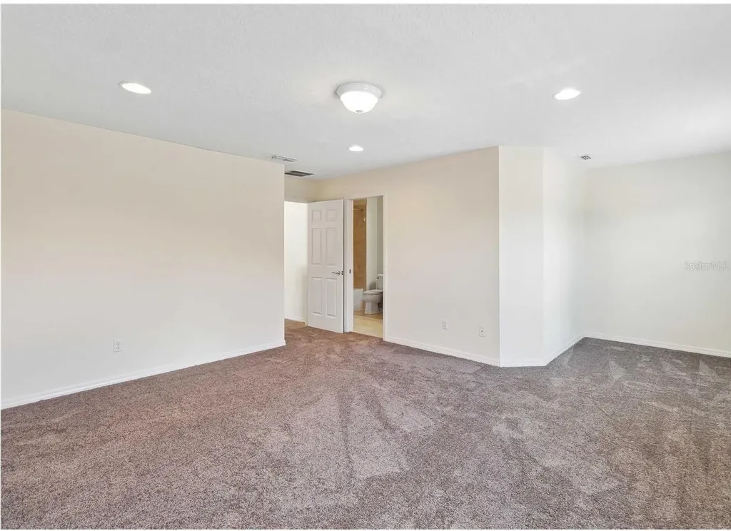 12074 Ginkgo Drive Orlando FL 32827