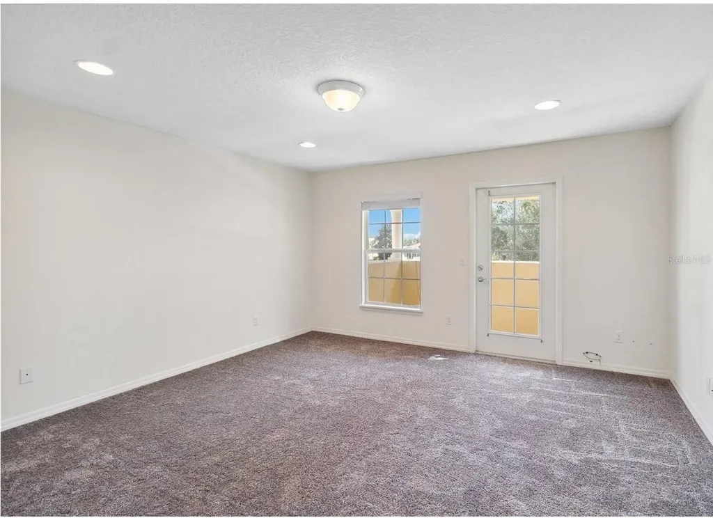 12074 Ginkgo Drive Orlando FL 32827