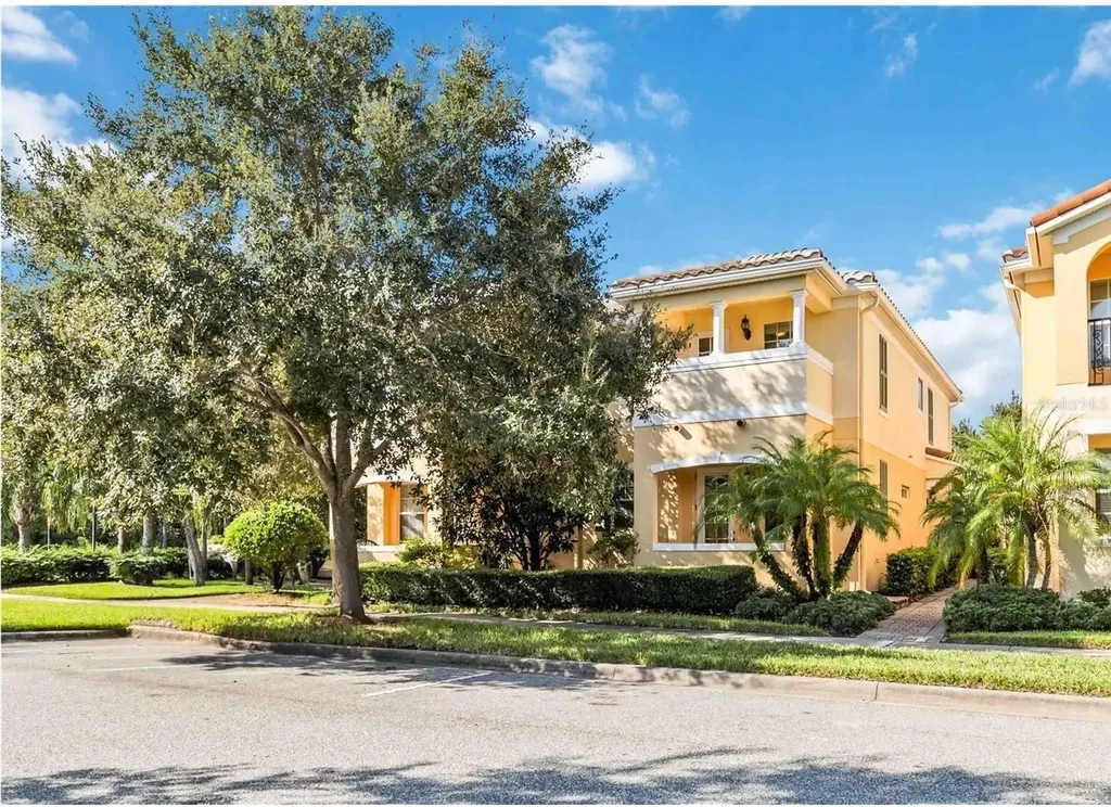12074 Ginkgo Drive Orlando FL 32827