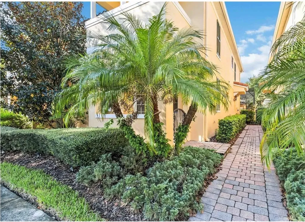 12074 Ginkgo Drive Orlando FL 32827