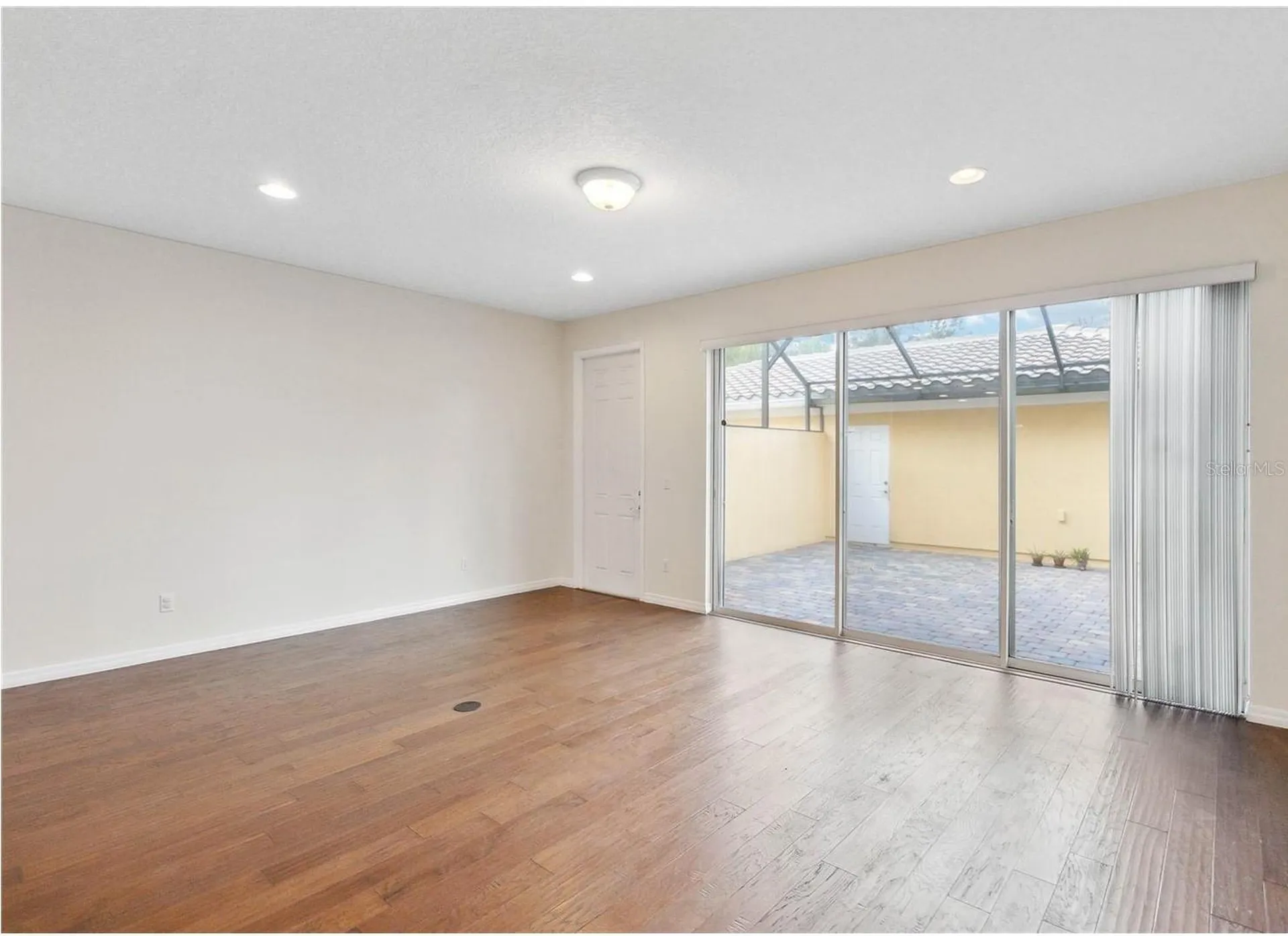 12074 Ginkgo Drive Orlando FL 32827