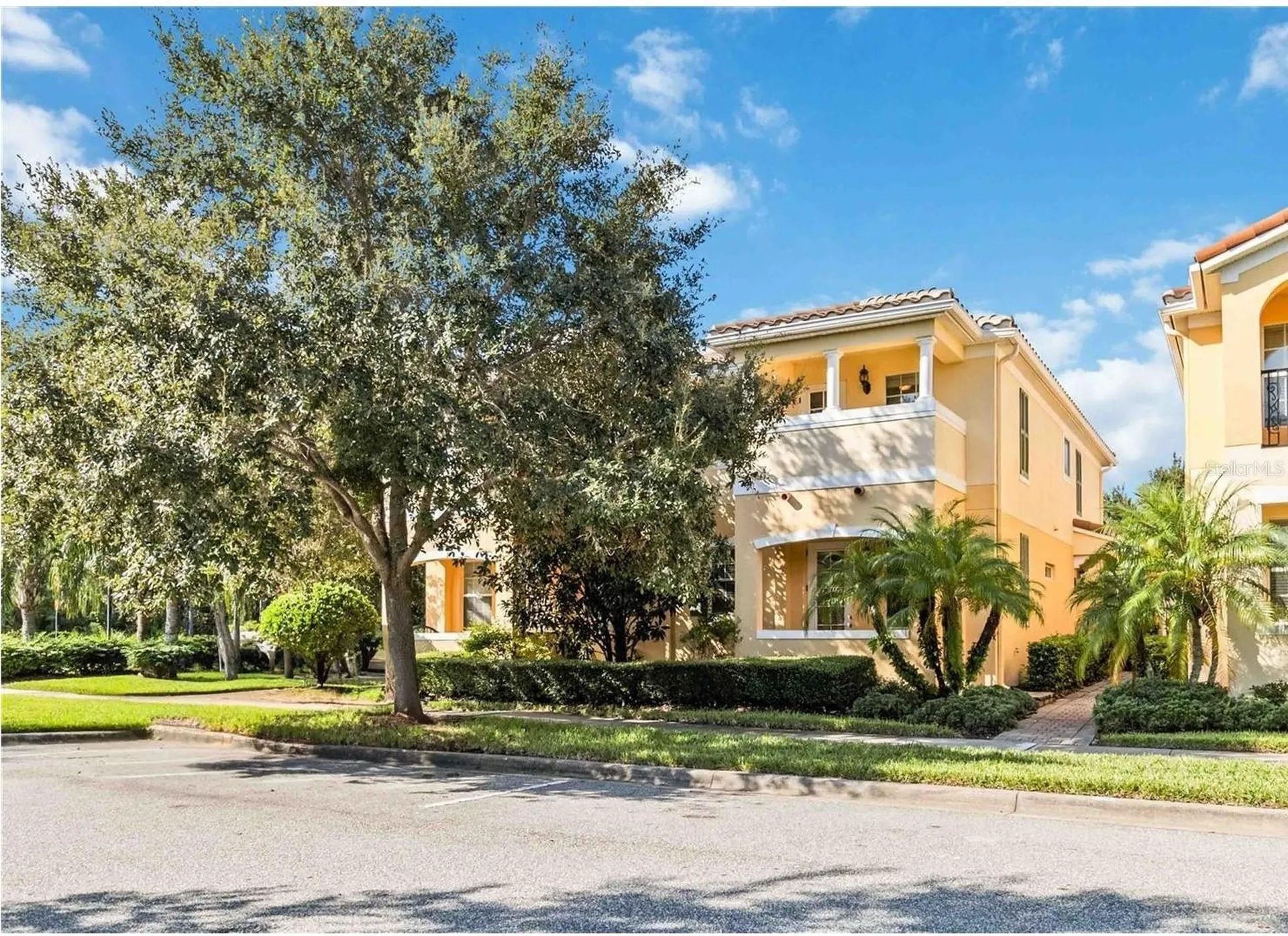 12074 Ginkgo Drive Orlando FL 32827