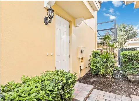 12074 Ginkgo Drive Orlando FL 32827