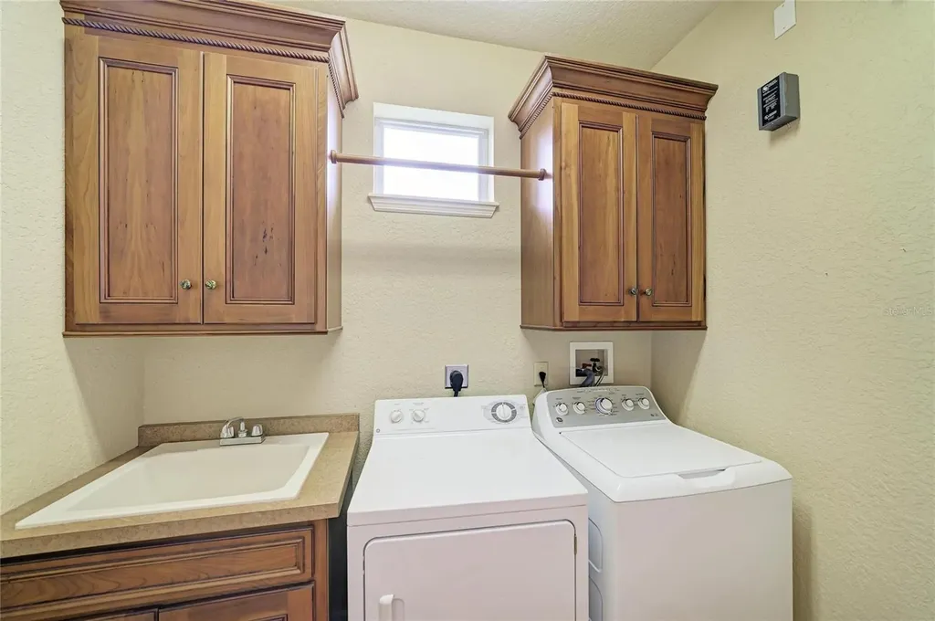 5811 30th Court E Ellenton FL 34222