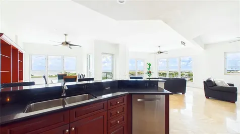 288 Beach Drive NE St Petersburg FL 33701