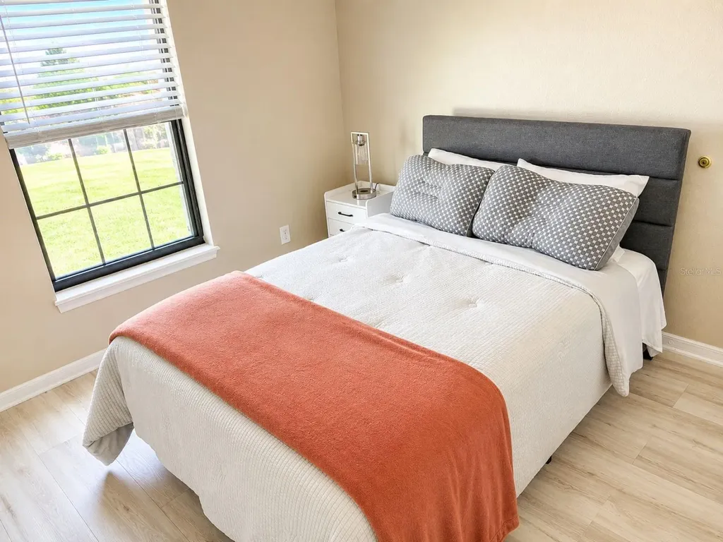 1604 Ellington Drive Dundee FL 33838