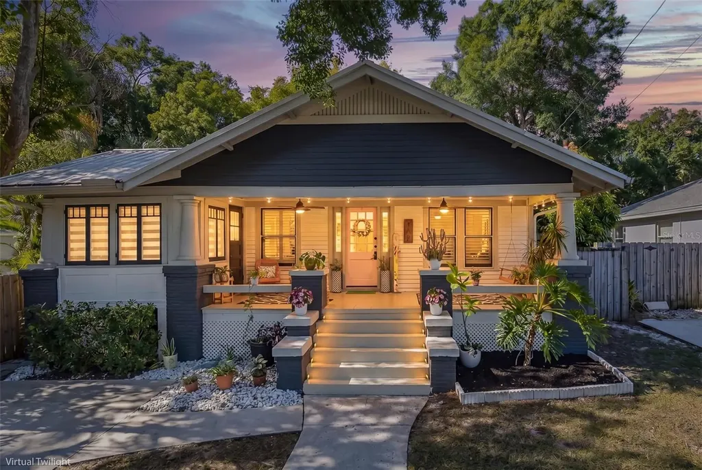 909 E Crenshaw Street Tampa FL 33604