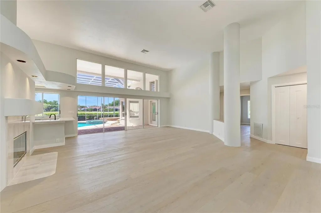 4268 Las Palmas Way Sarasota FL 34238