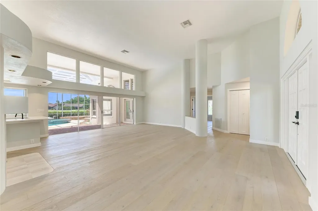 4268 Las Palmas Way Sarasota FL 34238