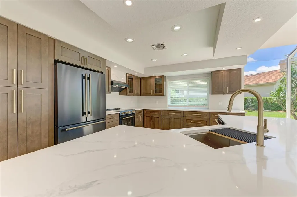 4268 Las Palmas Way Sarasota FL 34238