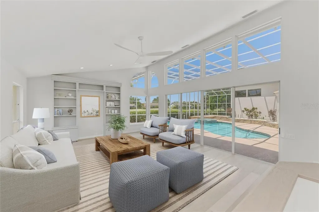 4268 Las Palmas Way Sarasota FL 34238