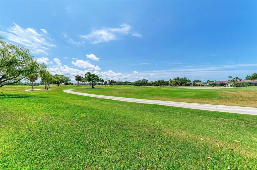 4268 Las Palmas Way Sarasota FL 34238