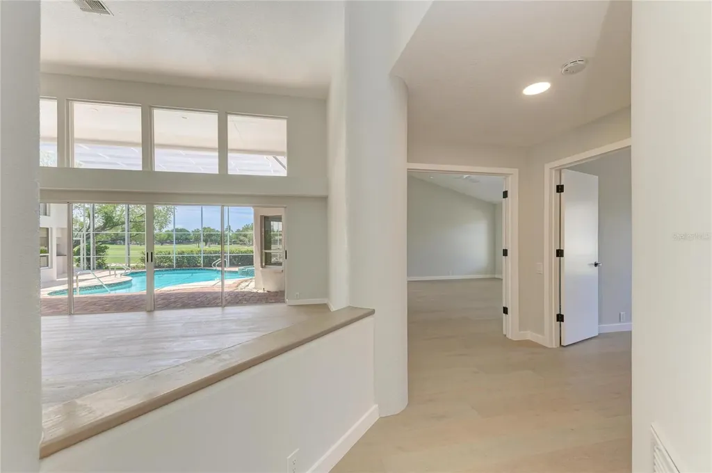 4268 Las Palmas Way Sarasota FL 34238