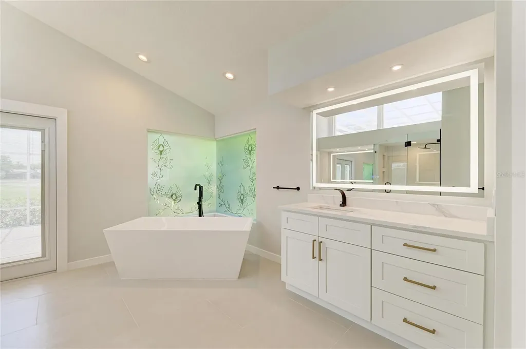4268 Las Palmas Way Sarasota FL 34238
