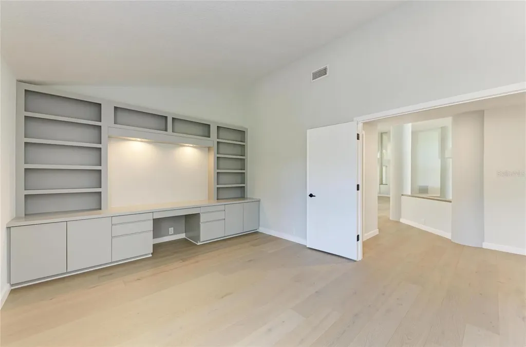 4268 Las Palmas Way Sarasota FL 34238