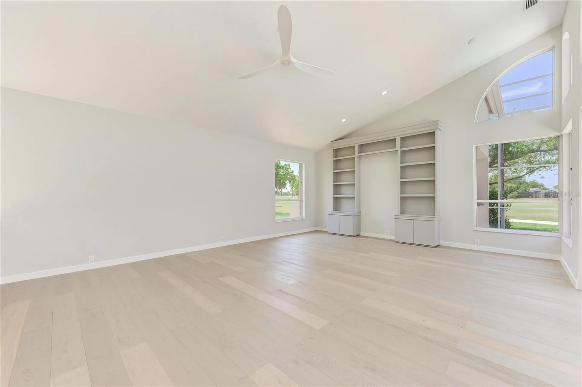 4268 Las Palmas Way Sarasota FL 34238