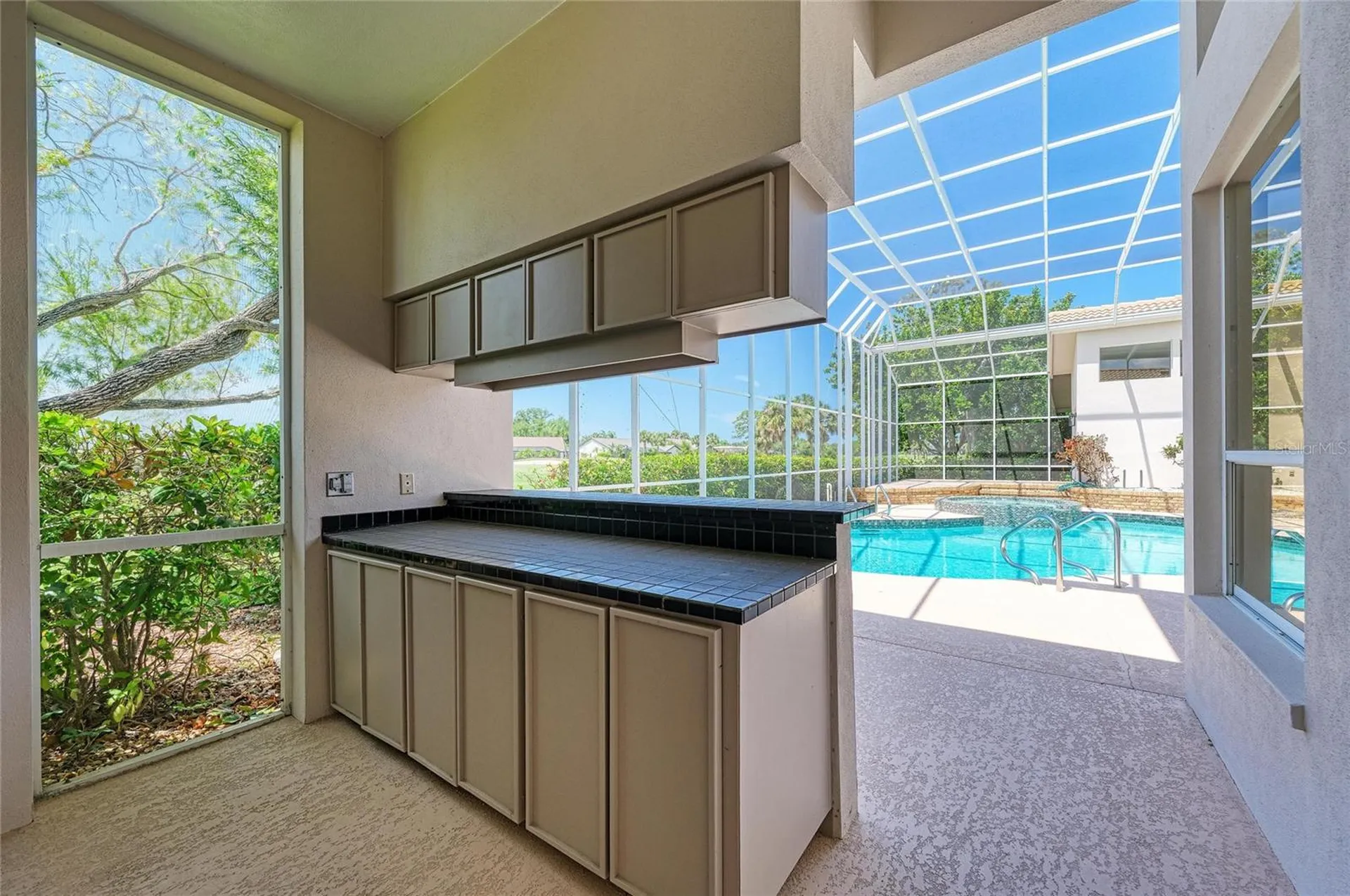 4268 Las Palmas Way Sarasota FL 34238