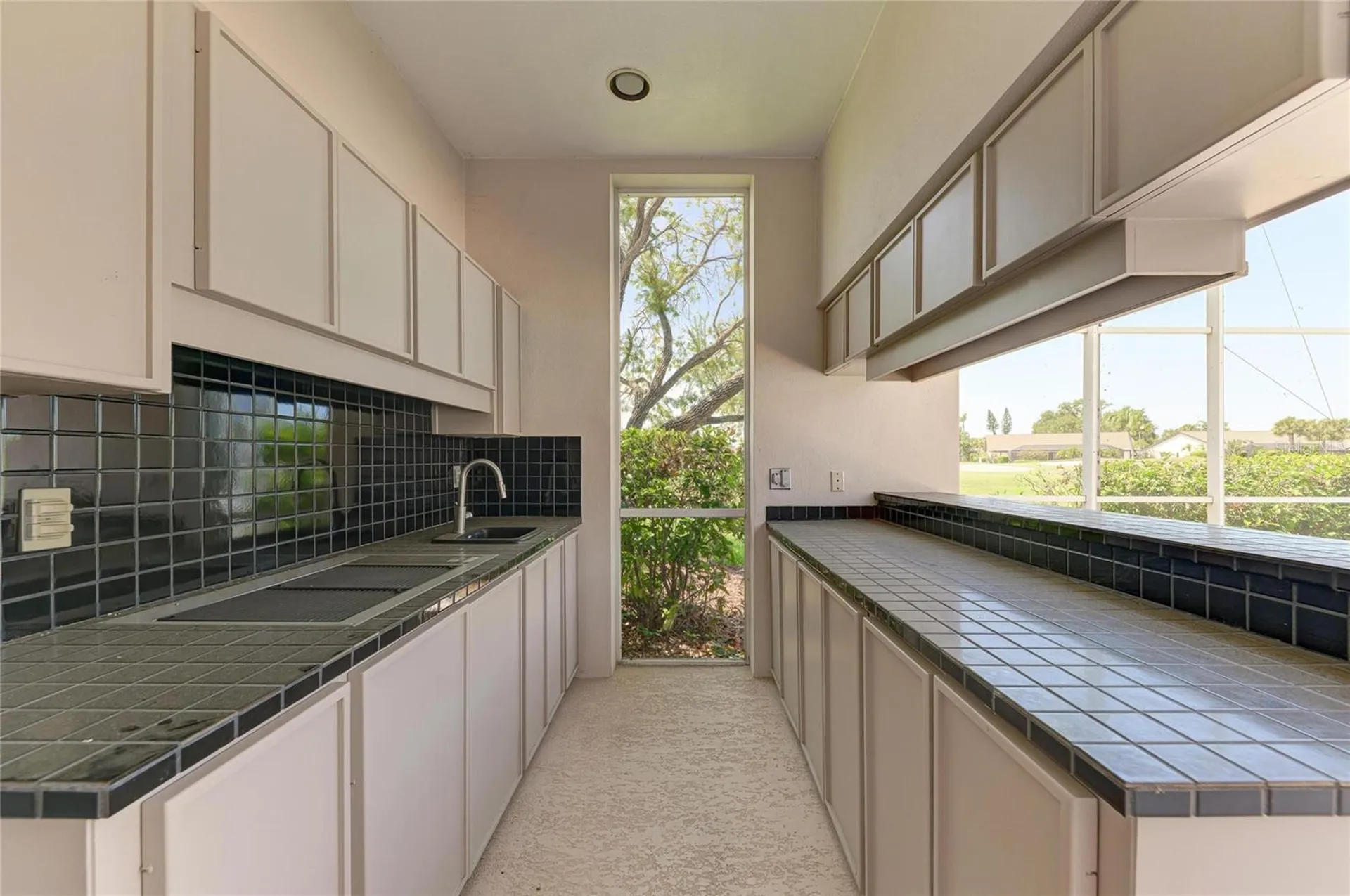 4268 Las Palmas Way Sarasota FL 34238