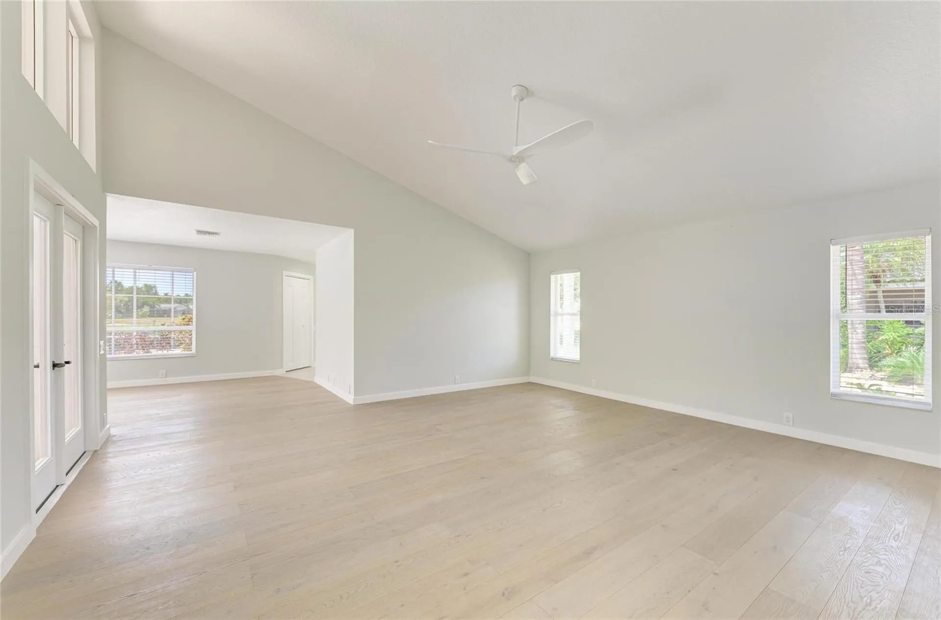 4268 Las Palmas Way Sarasota FL 34238