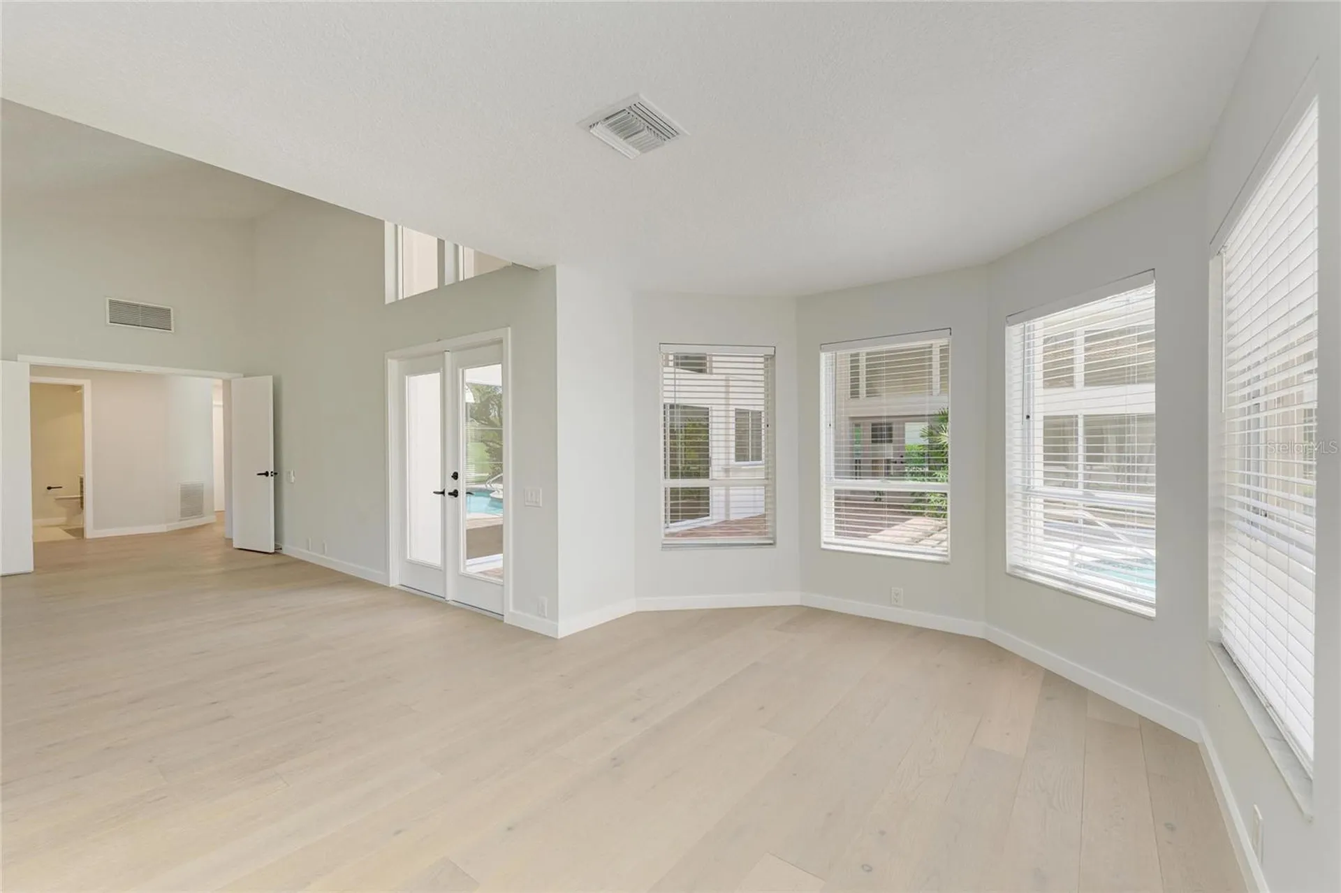 4268 Las Palmas Way Sarasota FL 34238
