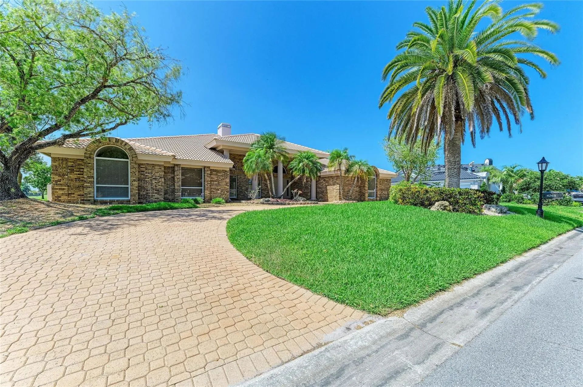 4268 Las Palmas Way Sarasota FL 34238