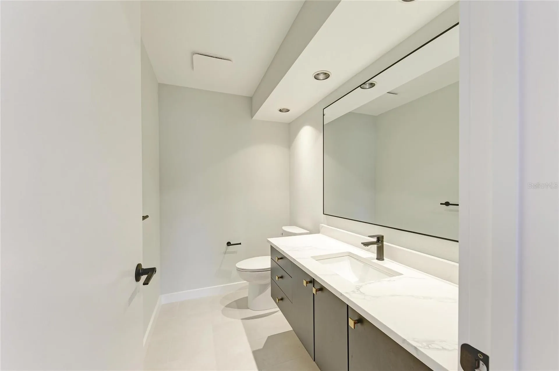 4268 Las Palmas Way Sarasota FL 34238