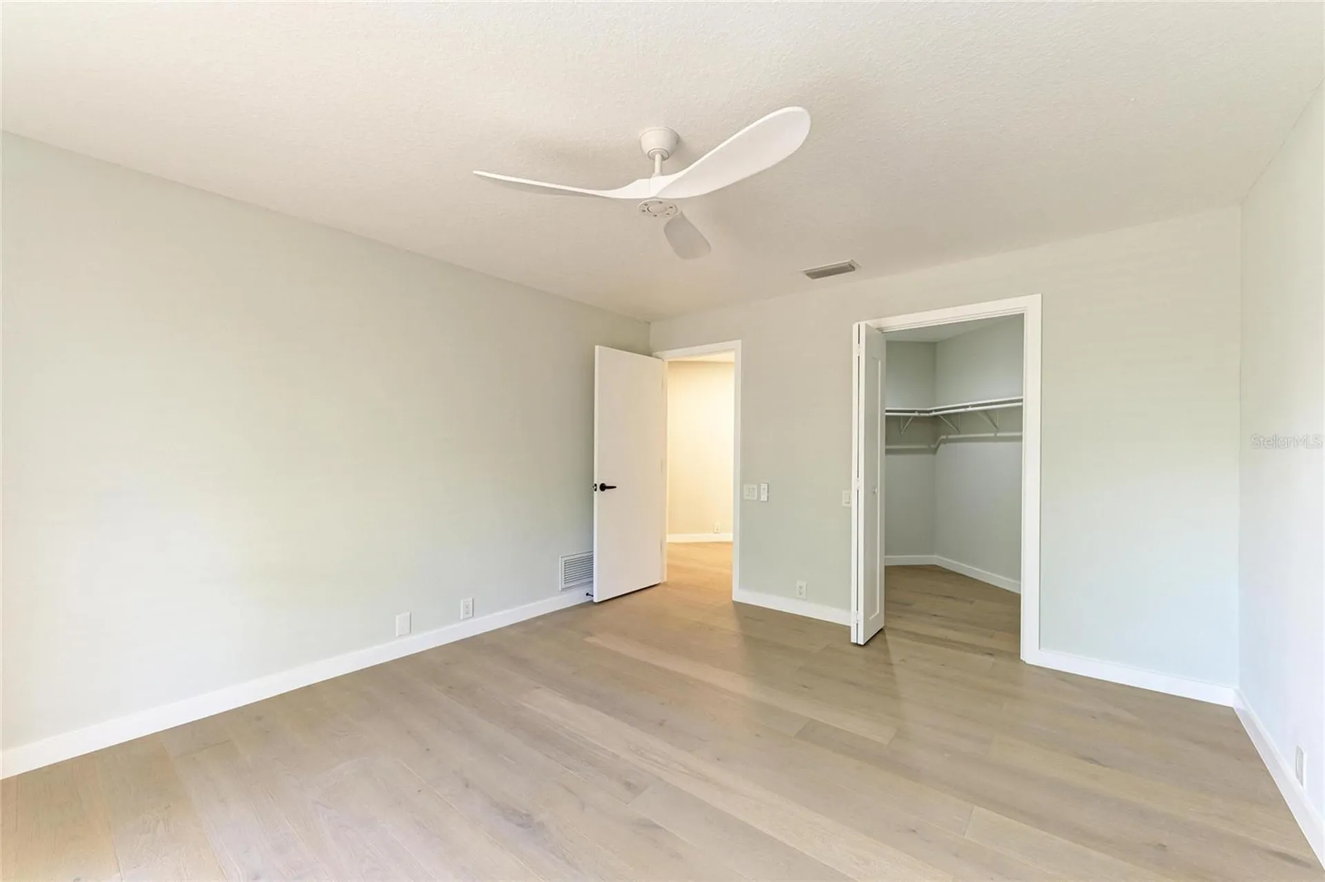4268 Las Palmas Way Sarasota FL 34238