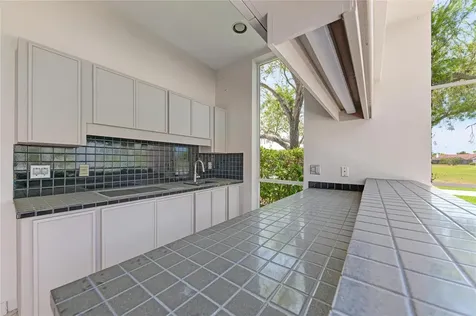 4268 Las Palmas Way Sarasota FL 34238