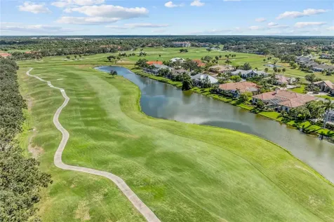 4268 Las Palmas Way Sarasota FL 34238