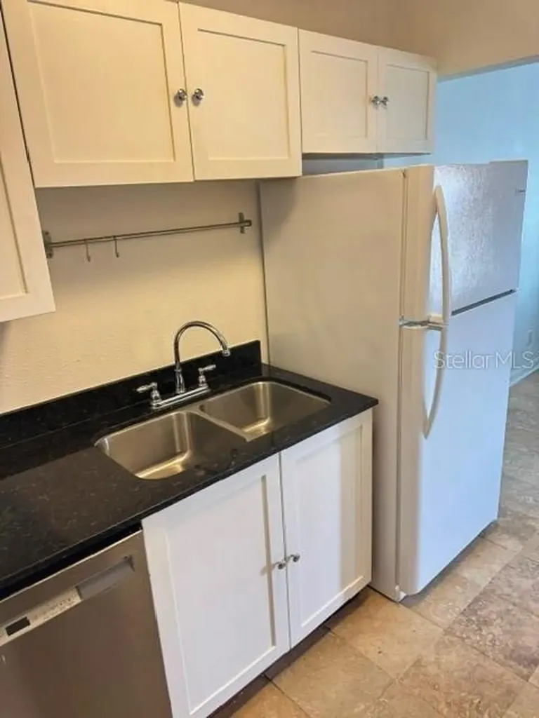 5156 Beach Drive SE St Petersburg FL 33705