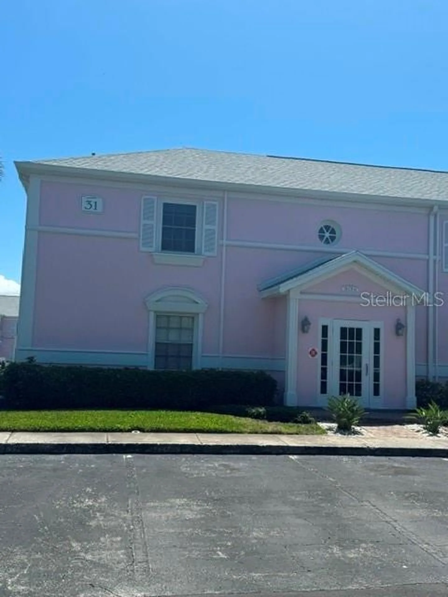 5156 Beach Drive SE St Petersburg FL 33705