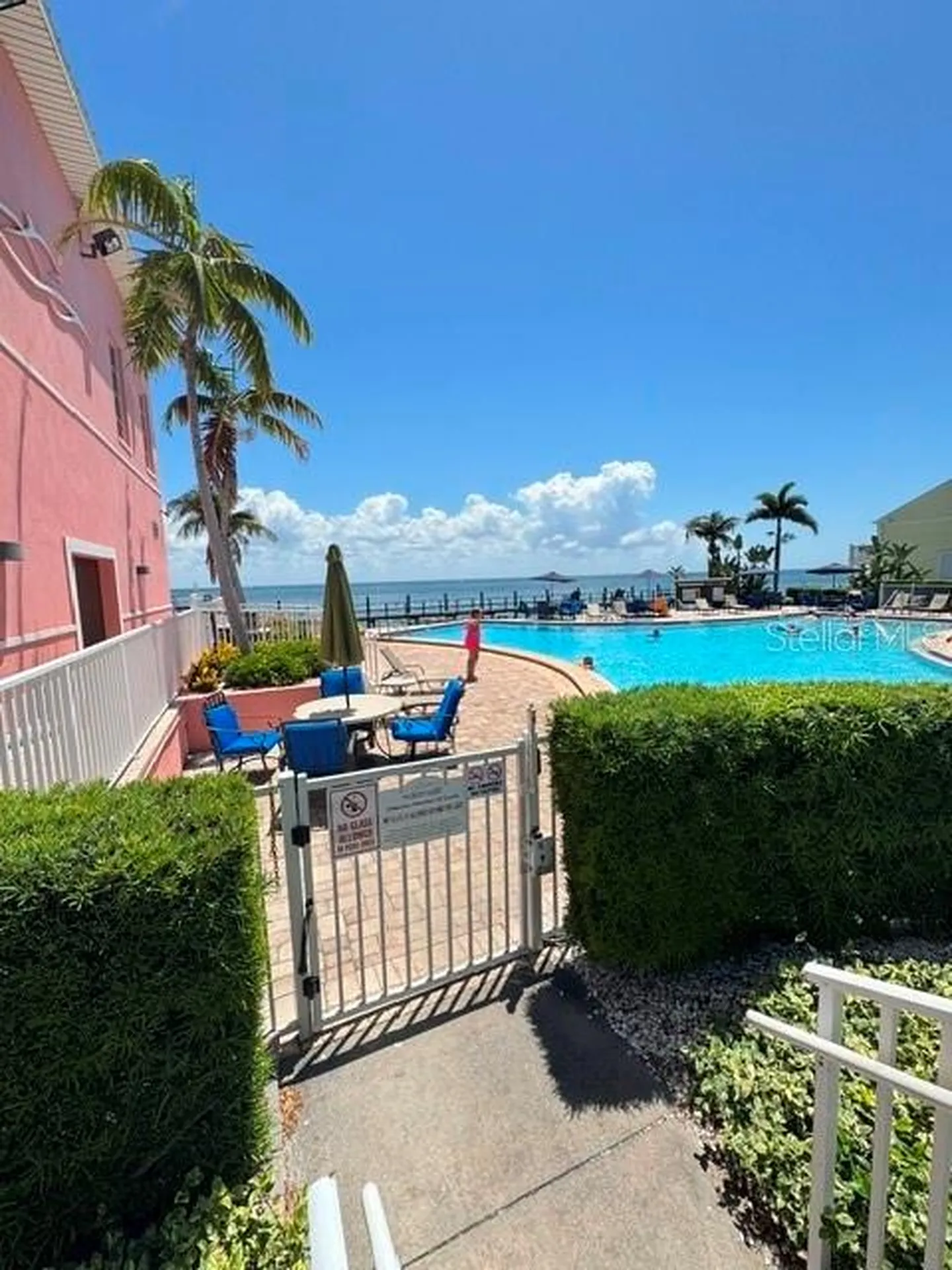 5156 Beach Drive SE St Petersburg FL 33705