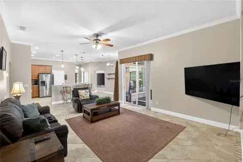 10174 Mallard Landings Way Orlando FL 32832