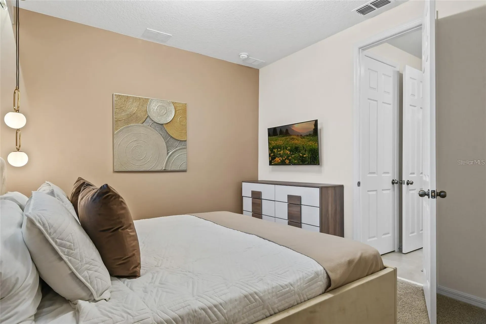 8905 Coconut Breeze Drive Kissimmee FL 34747