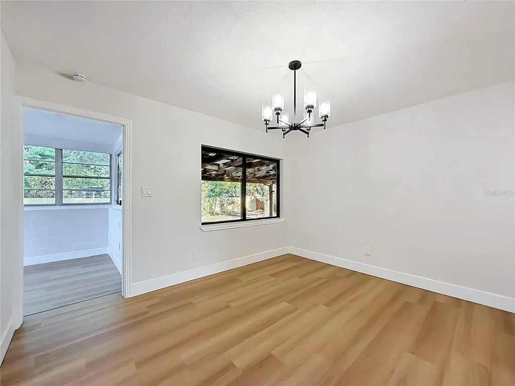 2105 Shaffer Place Orlando FL 32806