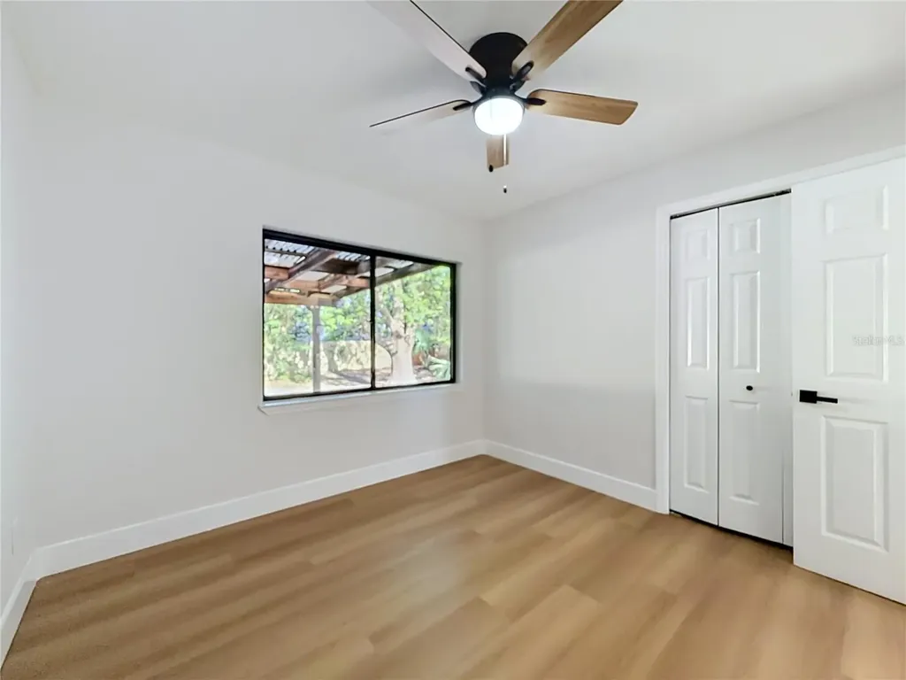 2105 Shaffer Place Orlando FL 32806