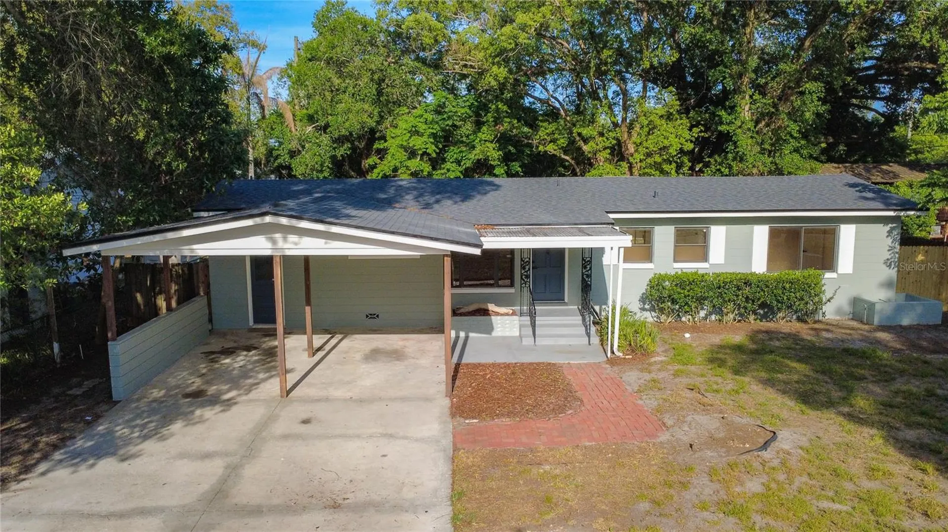 2105 Shaffer Place Orlando FL 32806